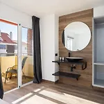 דירה Spectacular Sea View Penthouse